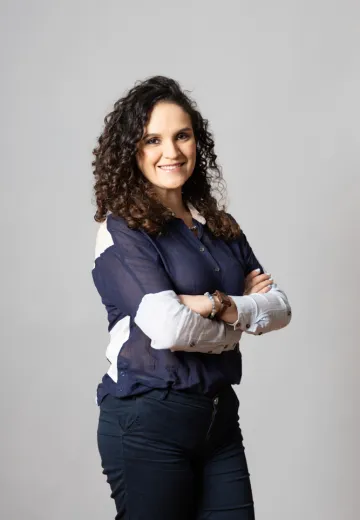 Laura Cifuentes Hover